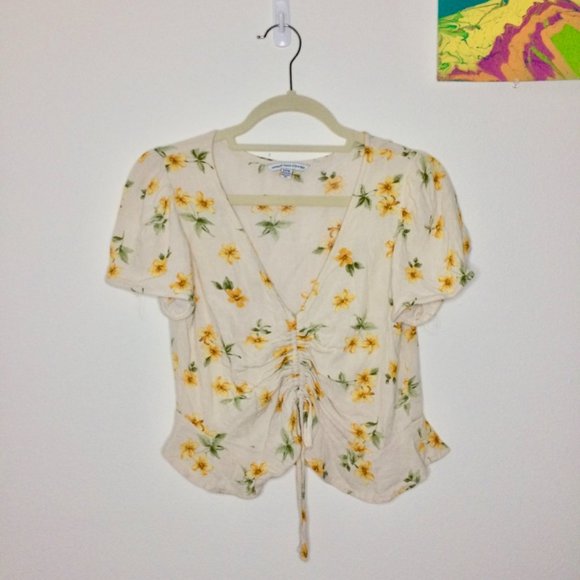 American Eagle Outfitters Tops - American Eagle Outfitters Yellow Cream Floral Crop Top Size S